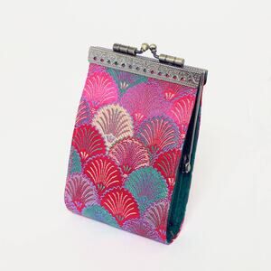 Seashell Pattern RFID Card Wallet | Pink/Green